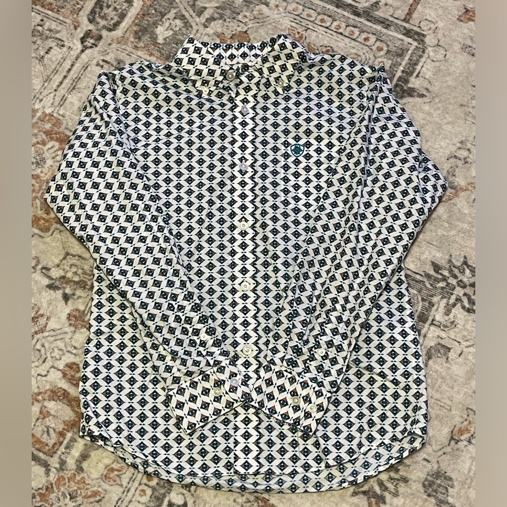 Ariat boys long sleeve button up shirt